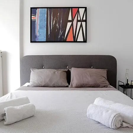 אתונה Charming Apartment Near Center מראה חיצוני תמונה
