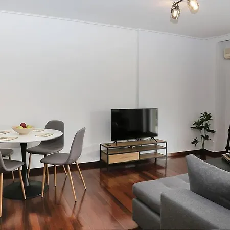 אתונה Charming Apartment Near Center מראה חיצוני תמונה